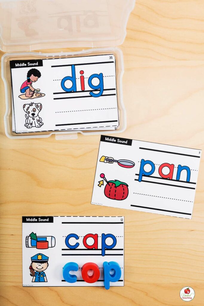 Phoneme Substitution Task Cards for changing Middle Sounds