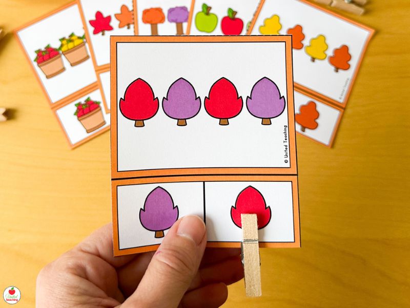 Fall Patterning Math Center AB Clip Card