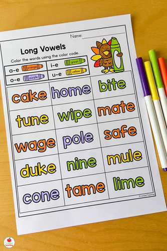 Color by Long Vowel Thanksgiving worksheet with cute turkey