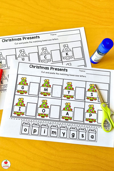 Match uppercase and lowercase letters of the alphabet worksheet for kindergarten
