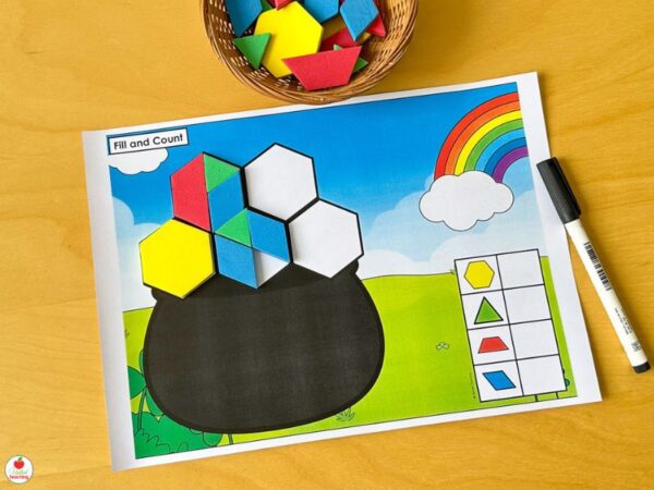 Free St Patrick's Day Pattern Block Mats for Kindergarten - United Teaching