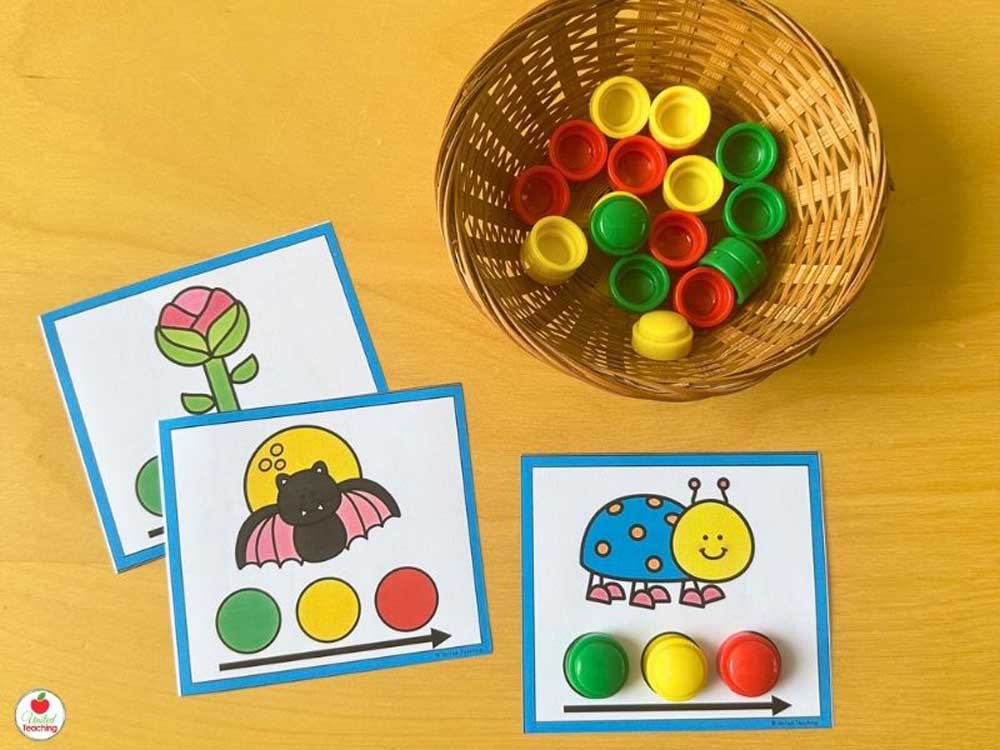 Phoneme Segmentation Task Cards for teach segmenting